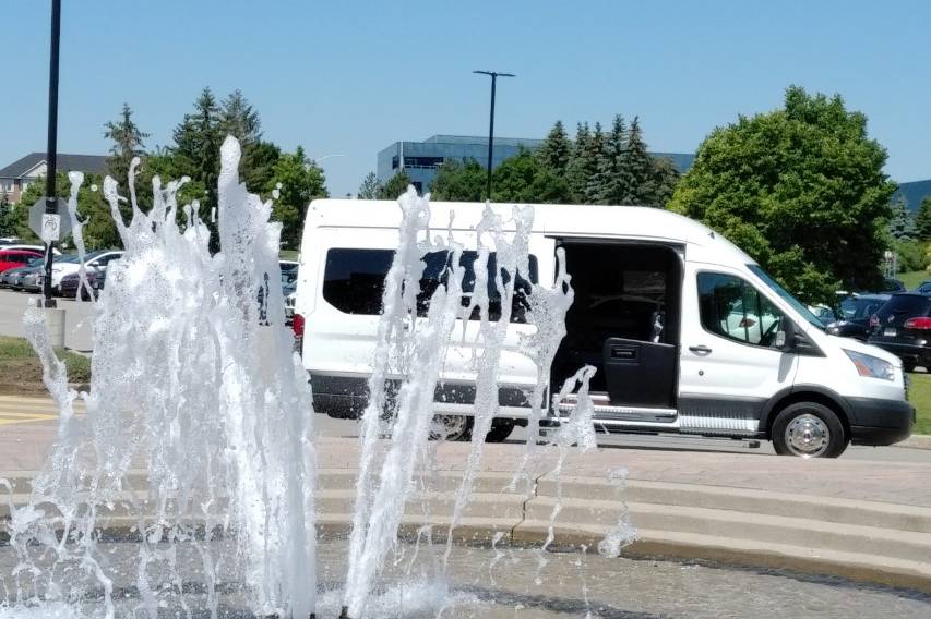 Ford Mini Coach 14 Passengers