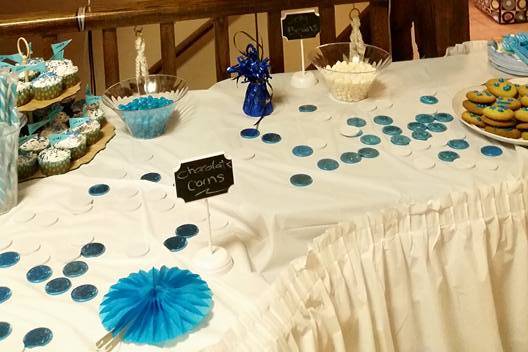 Cake table