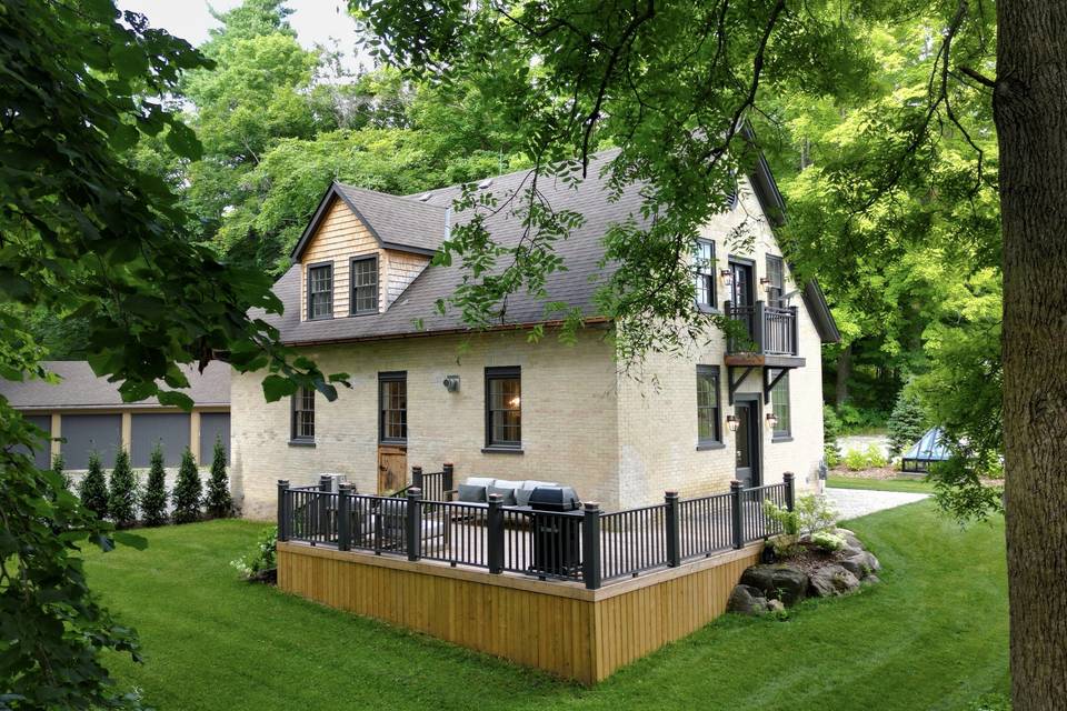 “The Trio” wedding venue