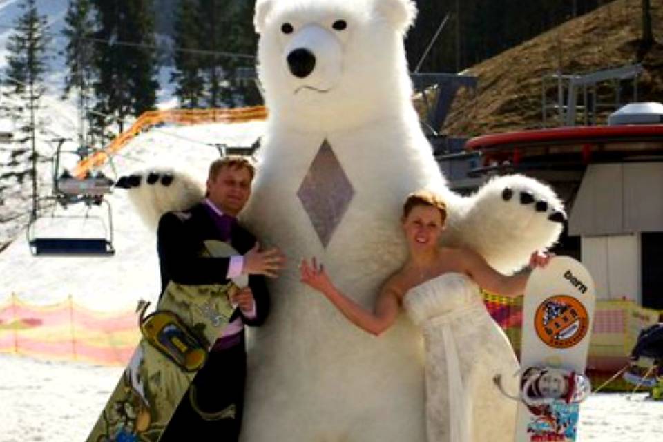 Wedding at the ski resort