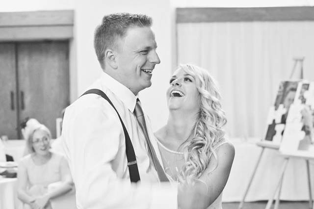 Whitby, Ontario wedding couple, wedding photography