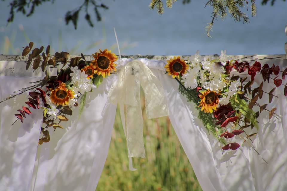 Wedding arch