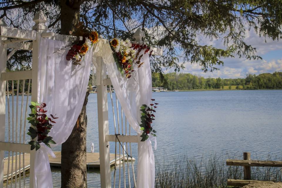 Wedding arch embellishments