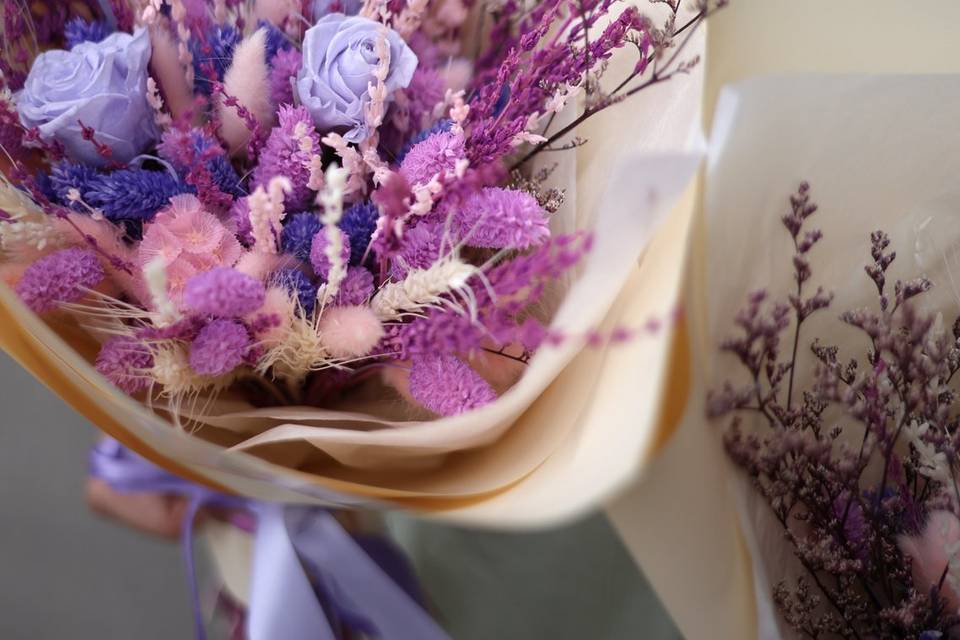 Real flowers last 3 years