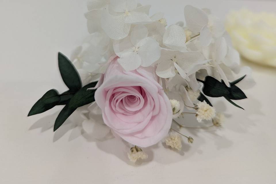 Real flowers last 3 years