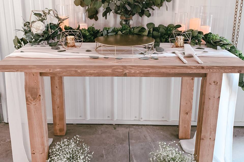 Rustic Cake Table
