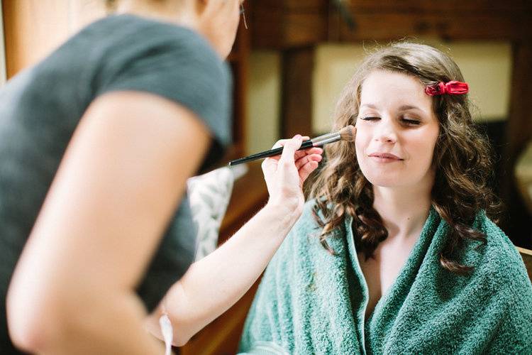 Simply Stunning Hair & Makeup