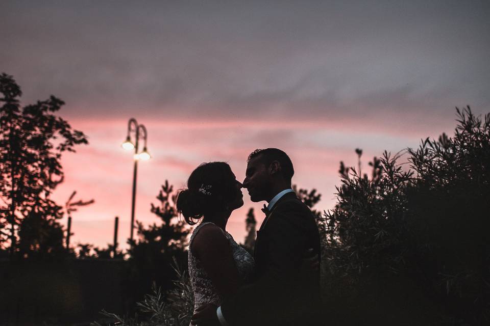 Bride & groom last light photo