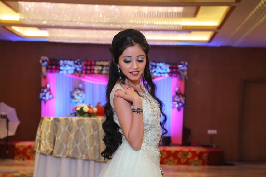 Engagement glam