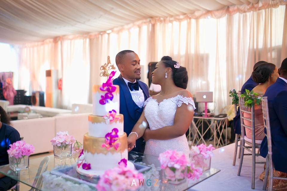 Beach-themed Wedding Cake