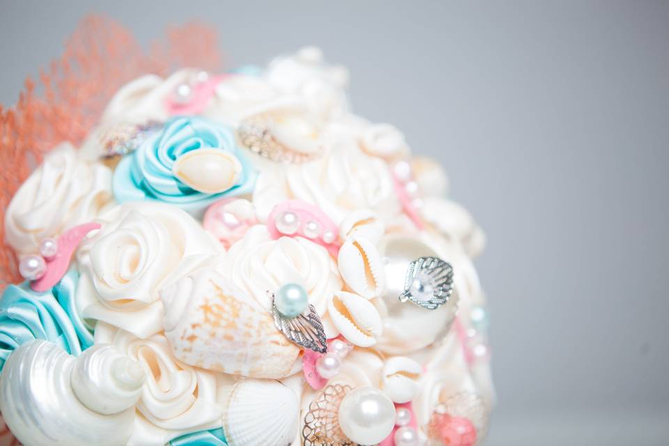 Seashell bouquet