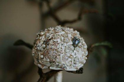 Sarah's Brooch bouquet