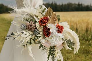 Honor & Grace Floral Design