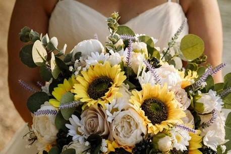 Beautiful Sunflower Bouquet