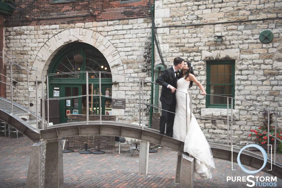 Toronto, Ontario wedding couple, wedding photographer