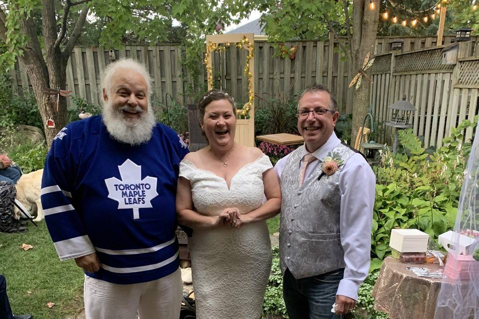 Vows over a Leaf Game Puck