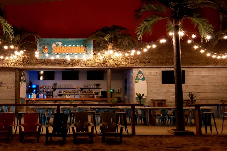 A tropical beach bar