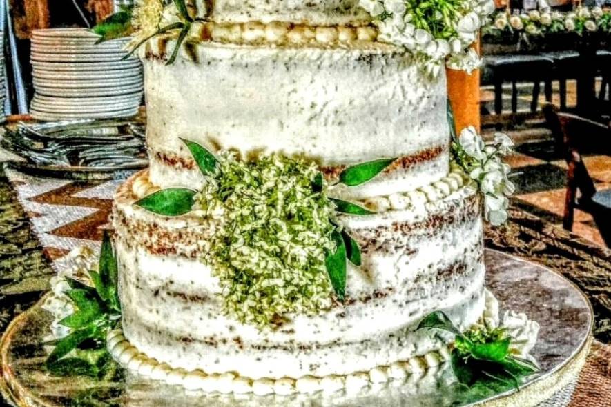 Wedding Cake Presentation