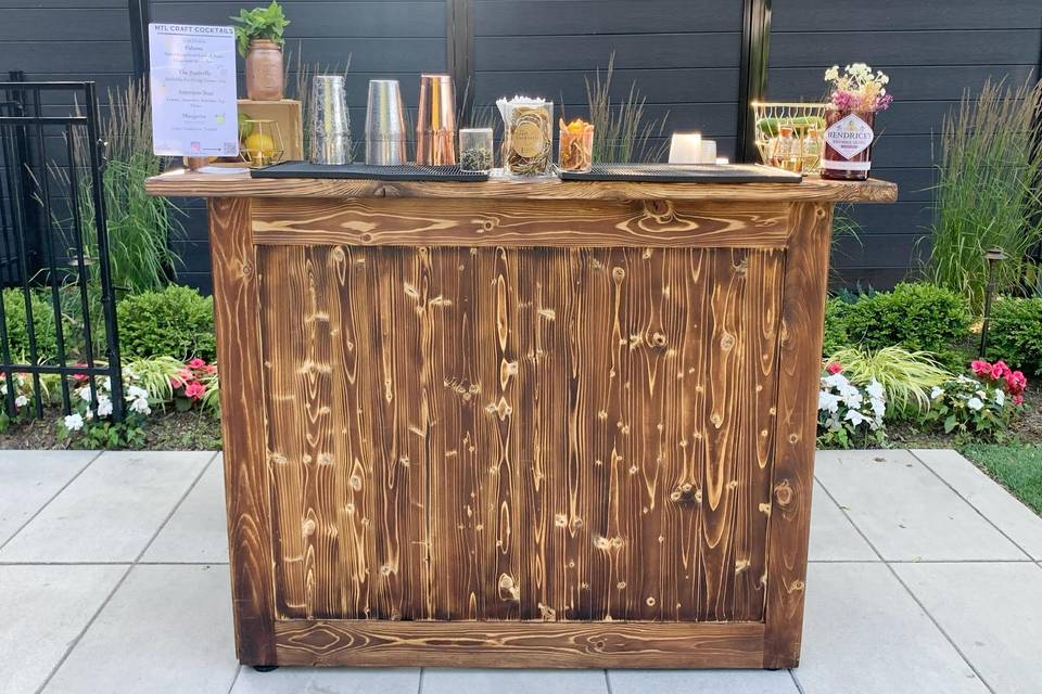 Custom Bar