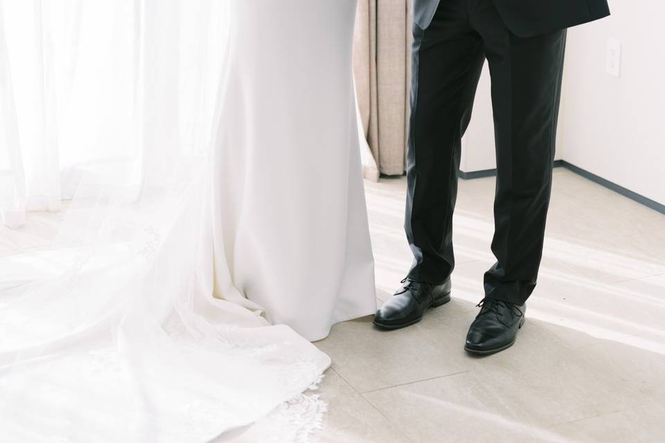 Bride and Father First Look