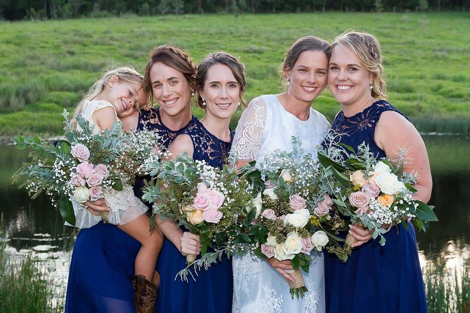 Bouquets for the bride and bridesmaids