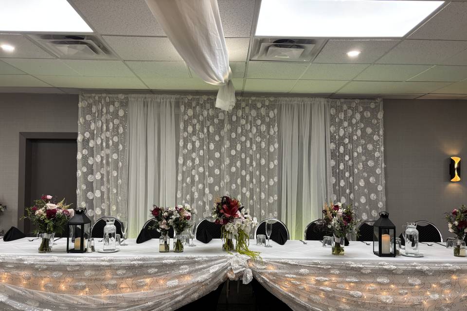 Head Table