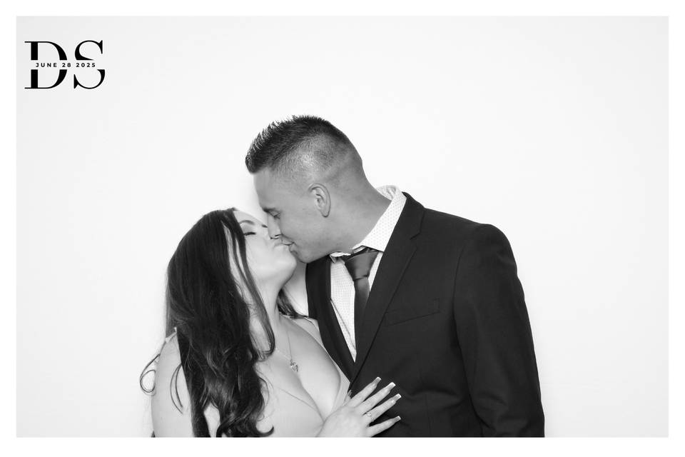 Elegant photobooth - London ON