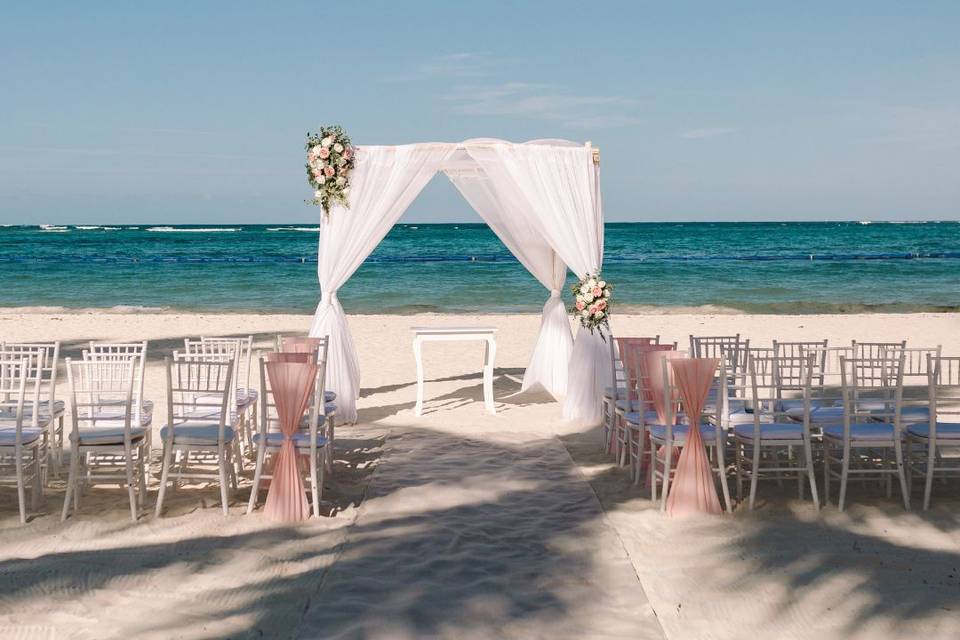 Destination Beach wedding