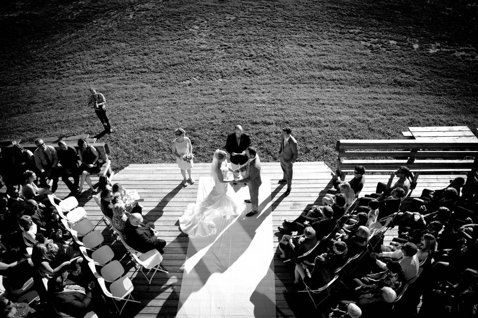 Sunny ceremony