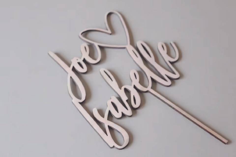 Cake topper