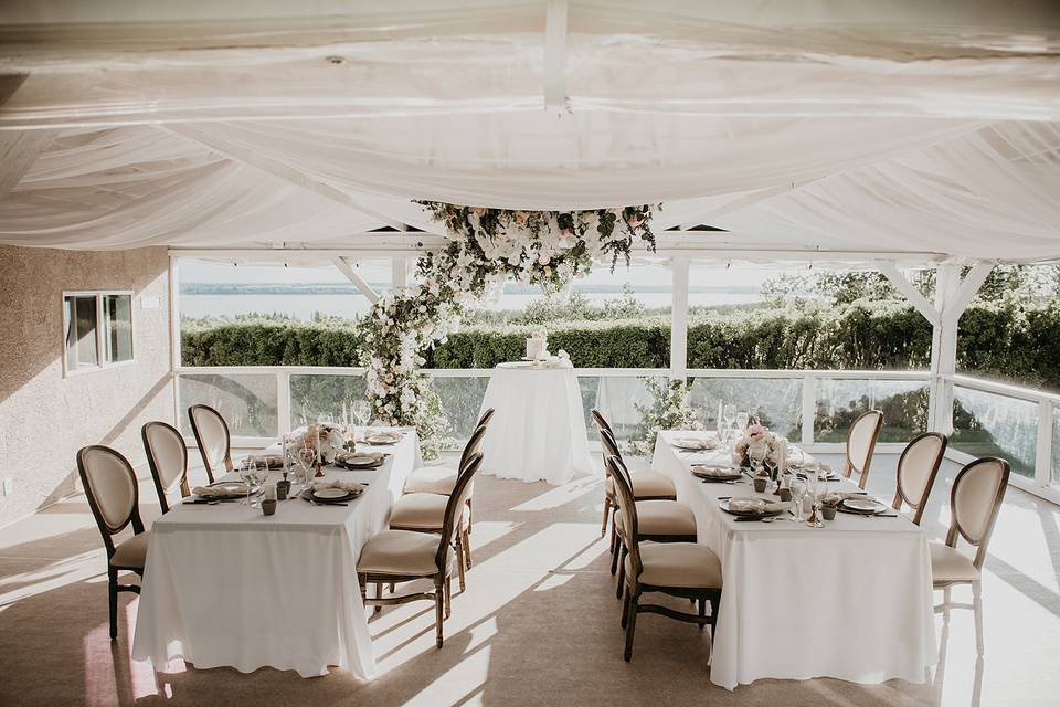 Intimate Wedding - Patio