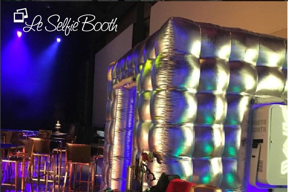 Silver Inflatable Booth