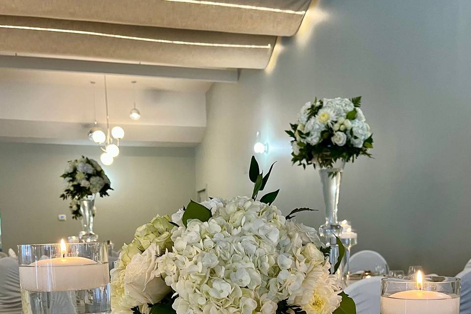 Short centerpiece & candles