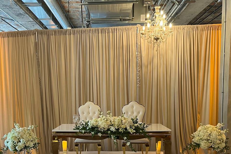 Bride & Groom table
