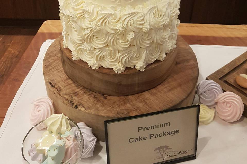 Premium cake with accents