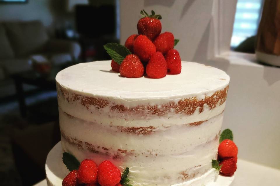 Naked cake with seasonal fruit