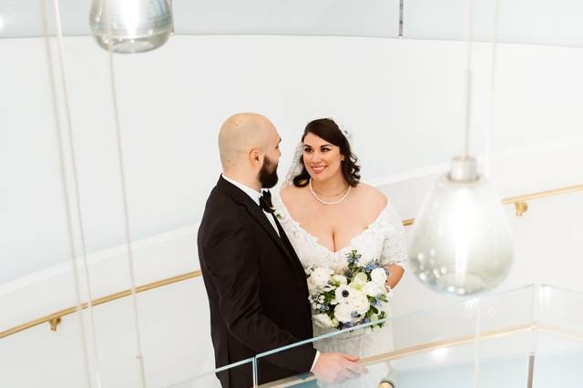 Modern and Chic Pearle Hotel