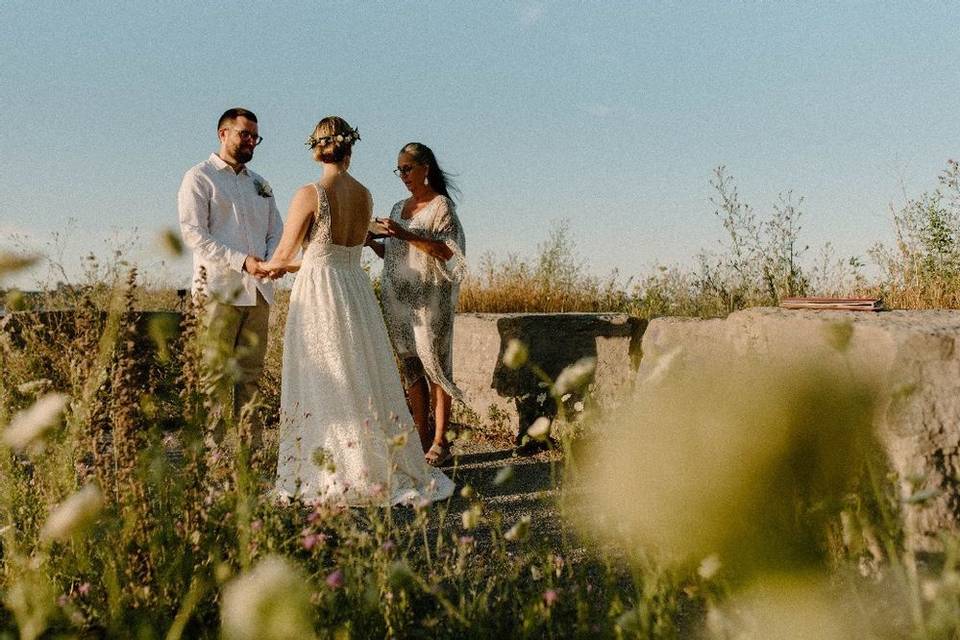 A rustic ceremony