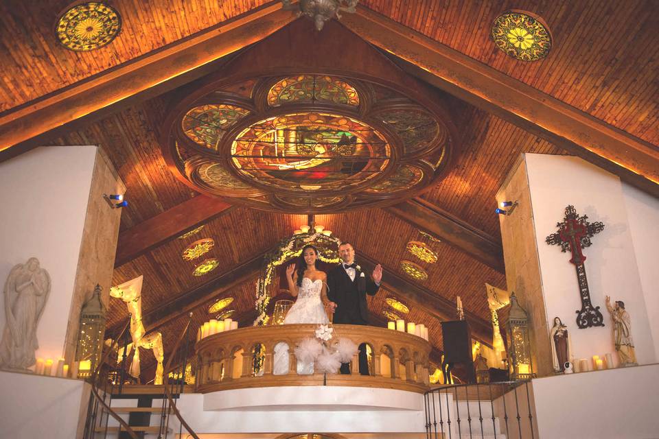 Chapel Charm Loft wedding