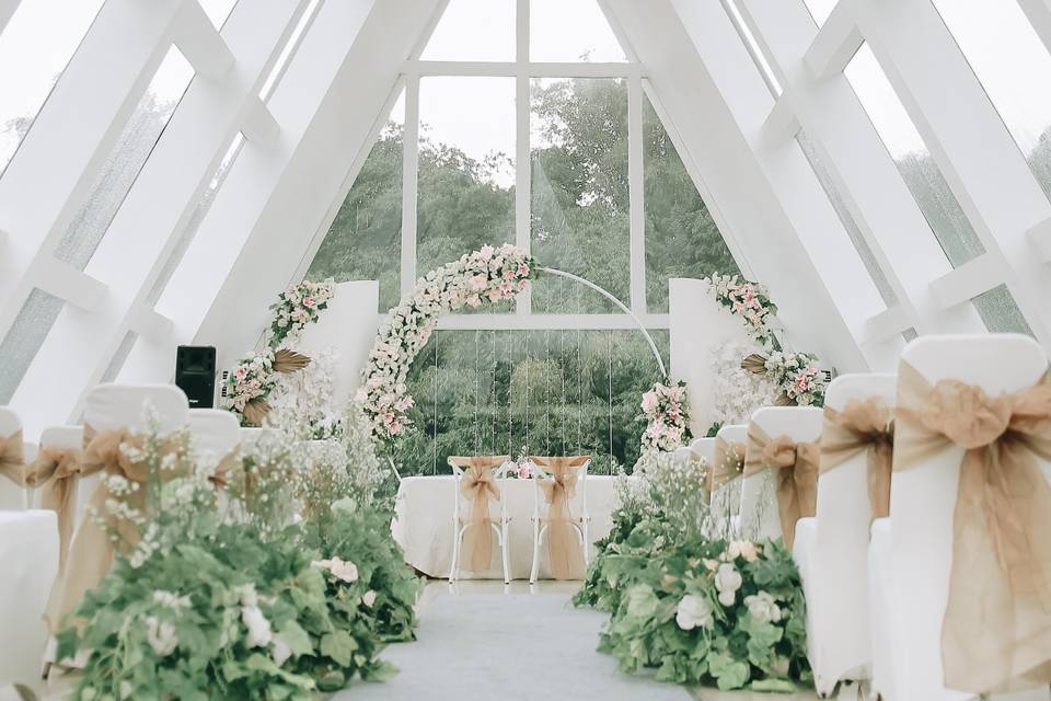 Wedding Arch  Vancouver