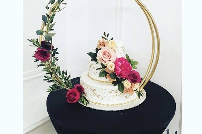 Wedding Cake Decor