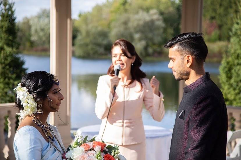 Wedding by the lake