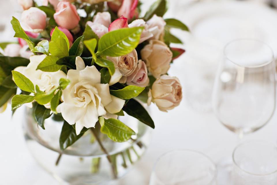 Table Setting Flowers
