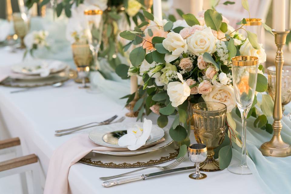 Table Setting Flowers