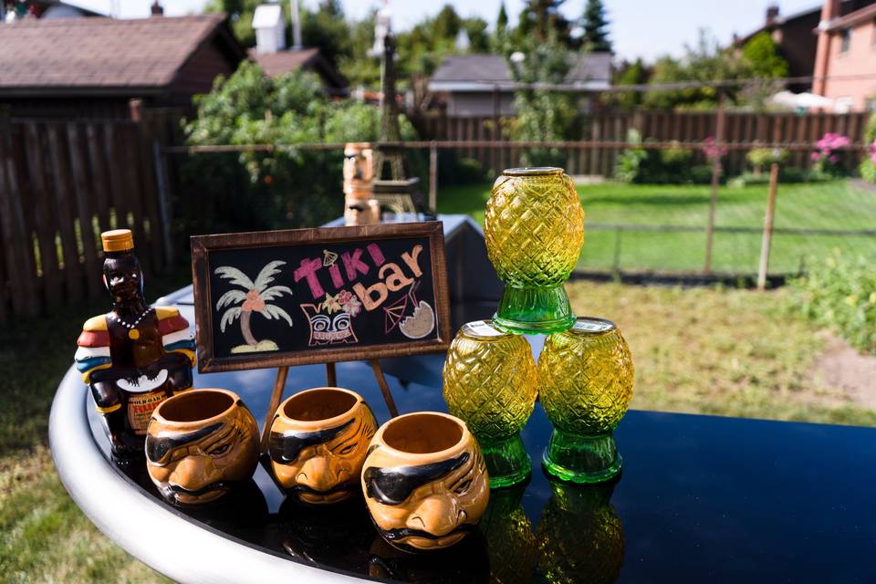 Tiki Bar at your doorstep