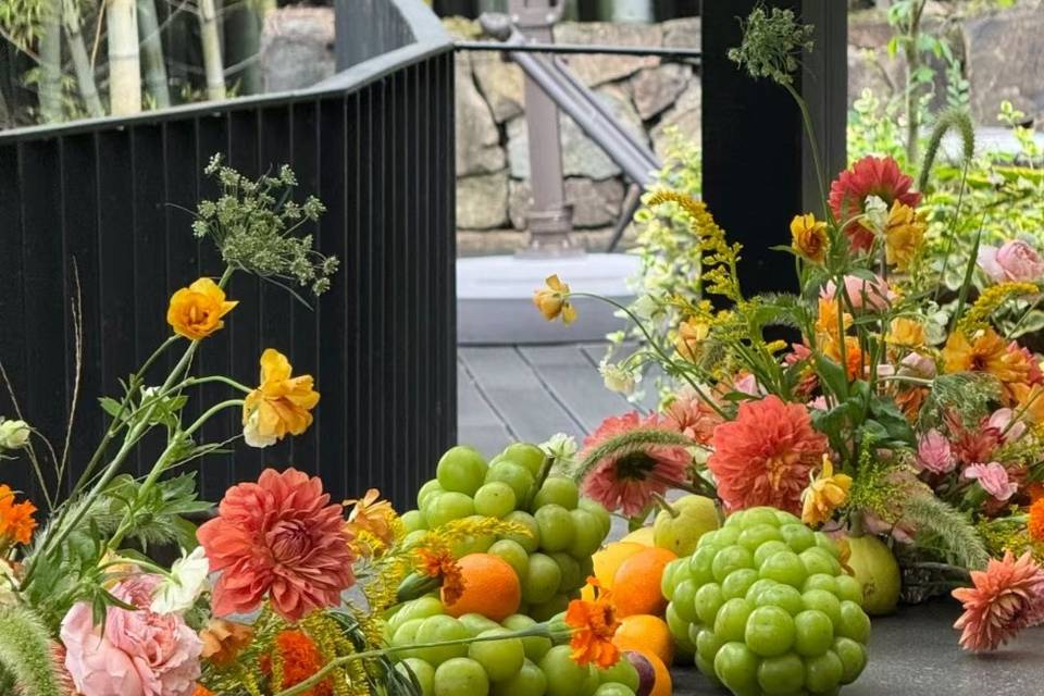 Ground Dining Floral