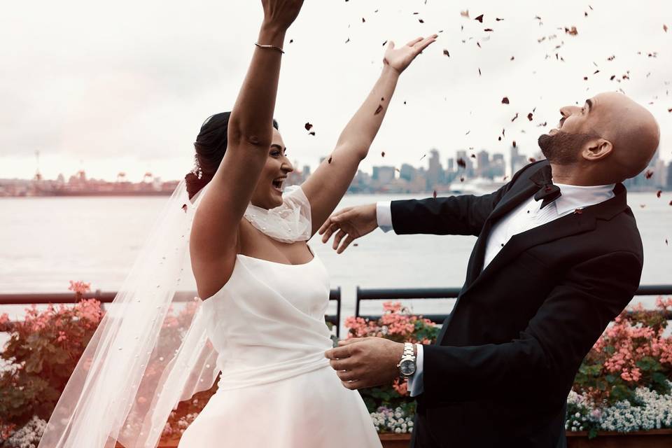 Celebration flower toss