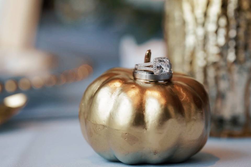 Gold Pumkin & ring