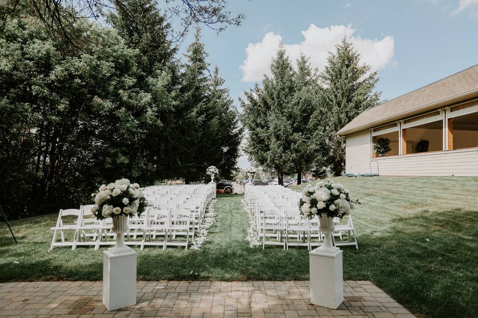 Aisle flowers