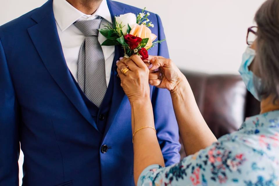 Groom’s boutonnière